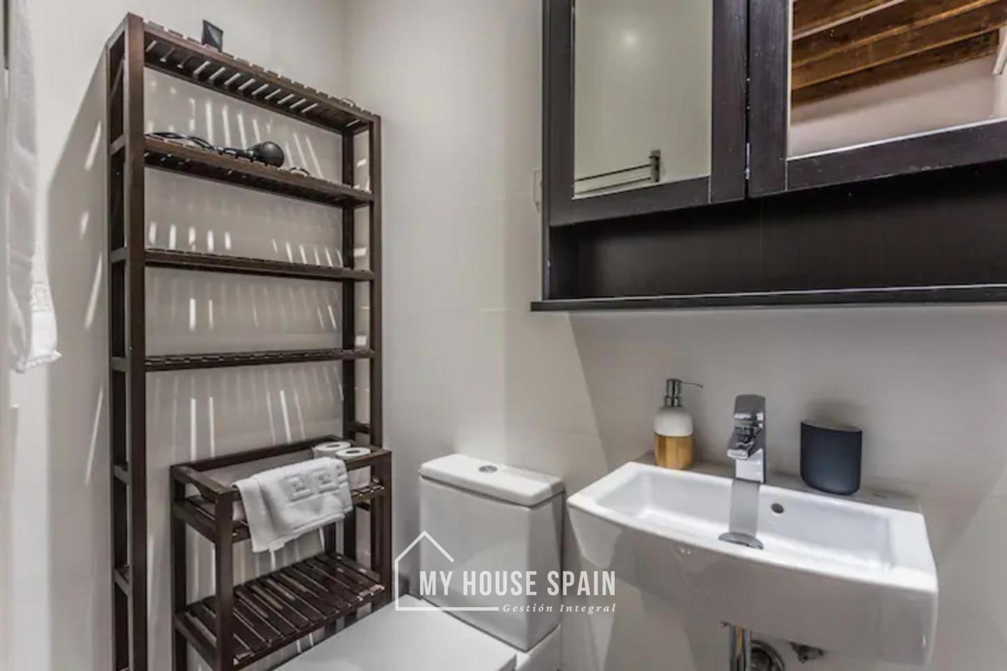 Myhousespain - Piso En La Latina Madrid Eksteriør billede
